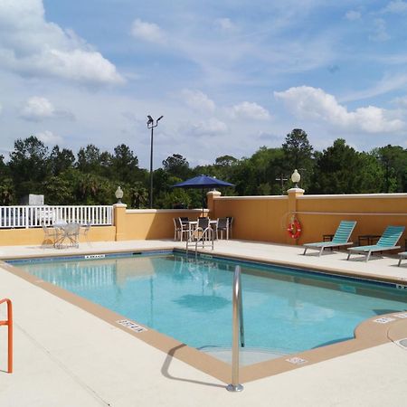 Comfort Suites Lake City Exterior photo